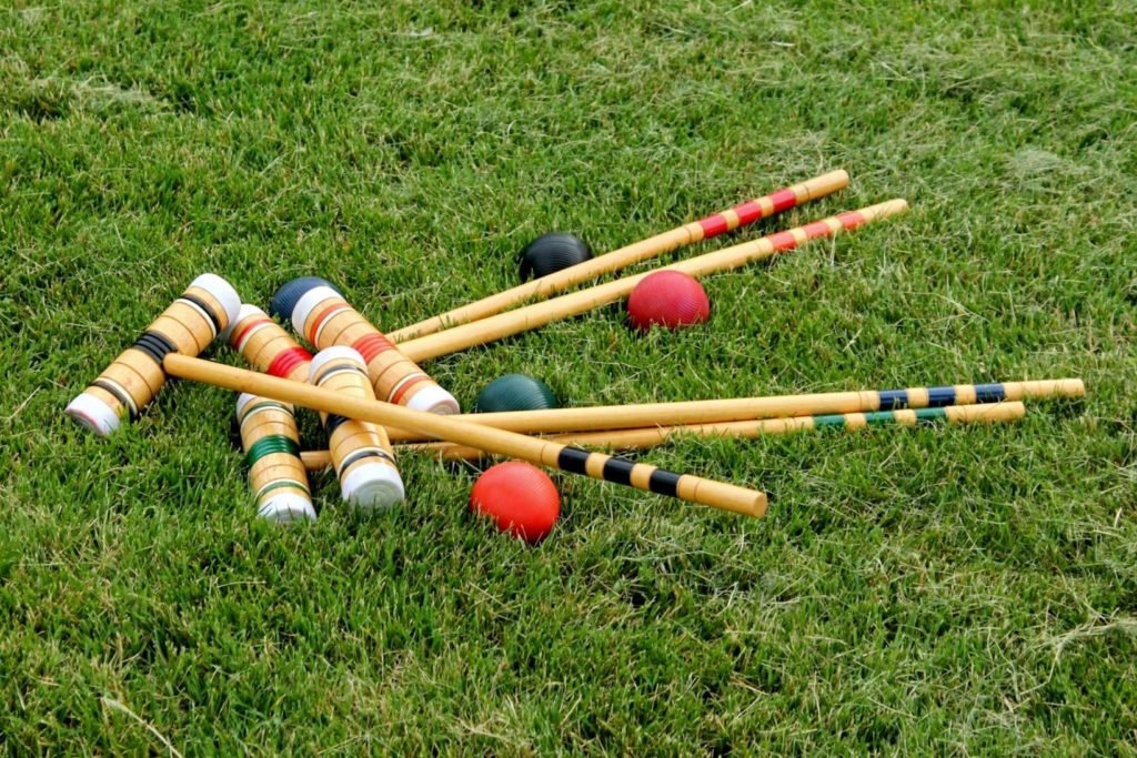 Wedding Party Activities and Games Ideas - Croquet
